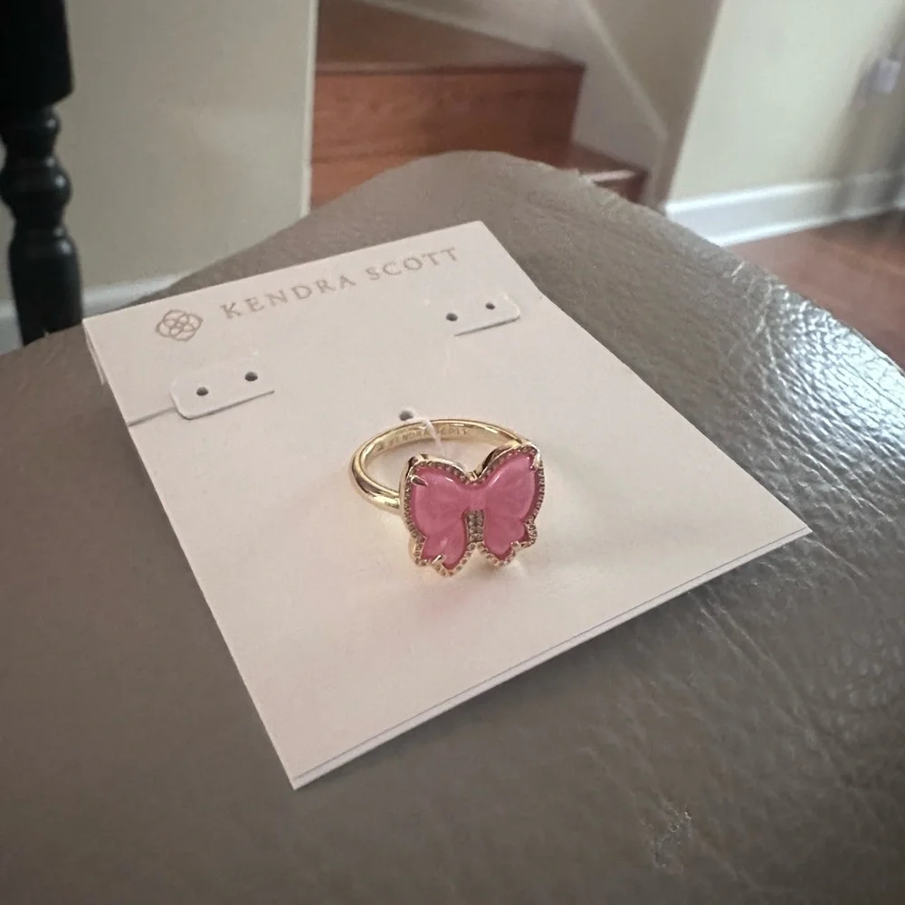 Kendra Scott size kendra